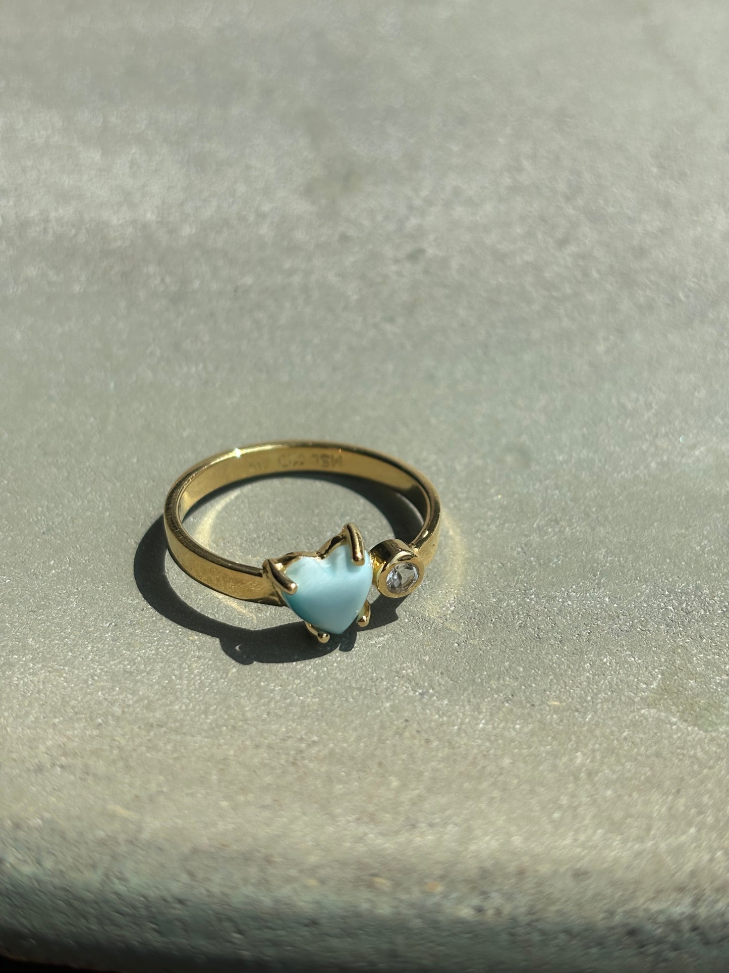 Ring "Herz" Larimar Gold