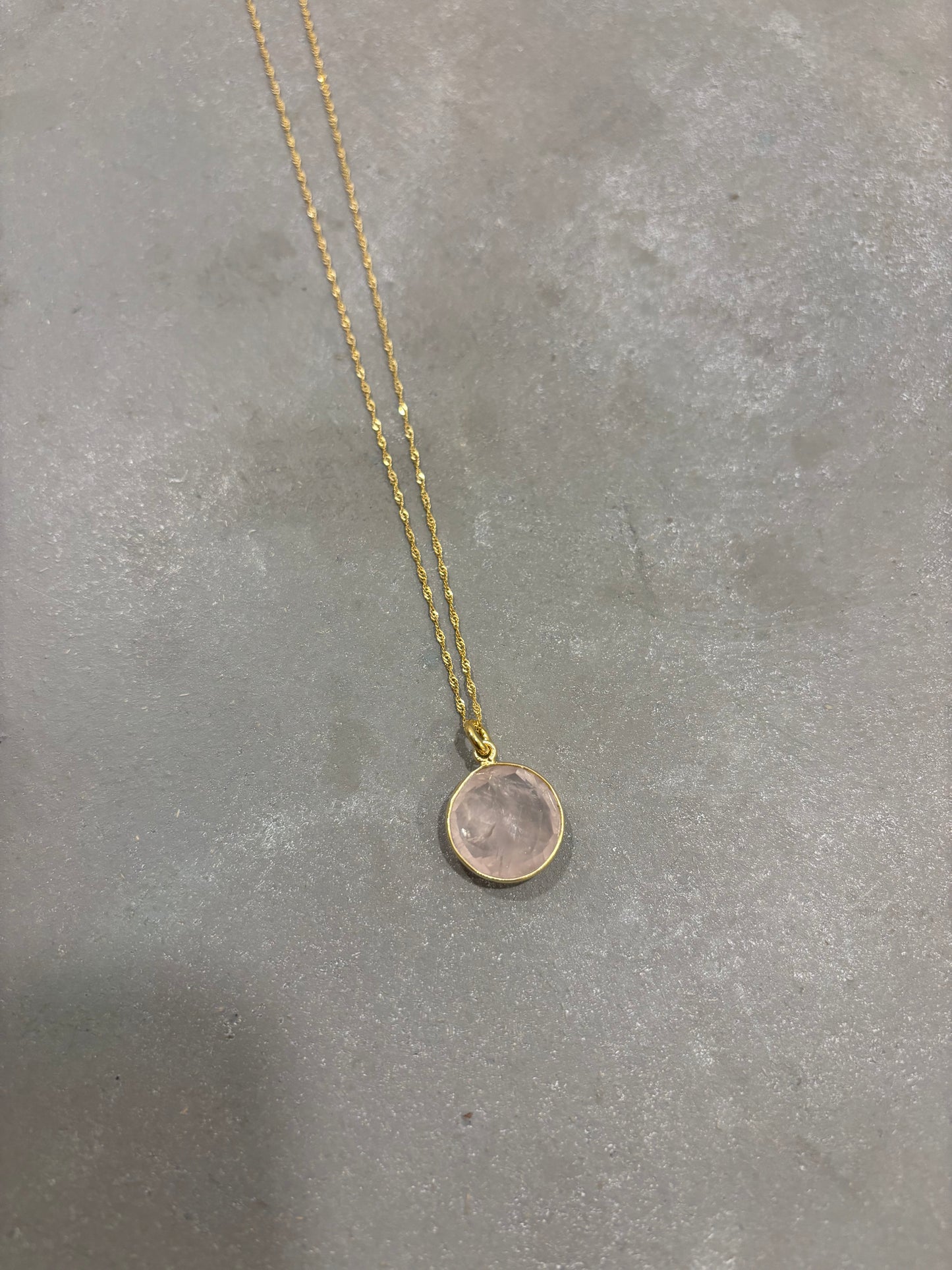 Rosenquarz Halskette Gold