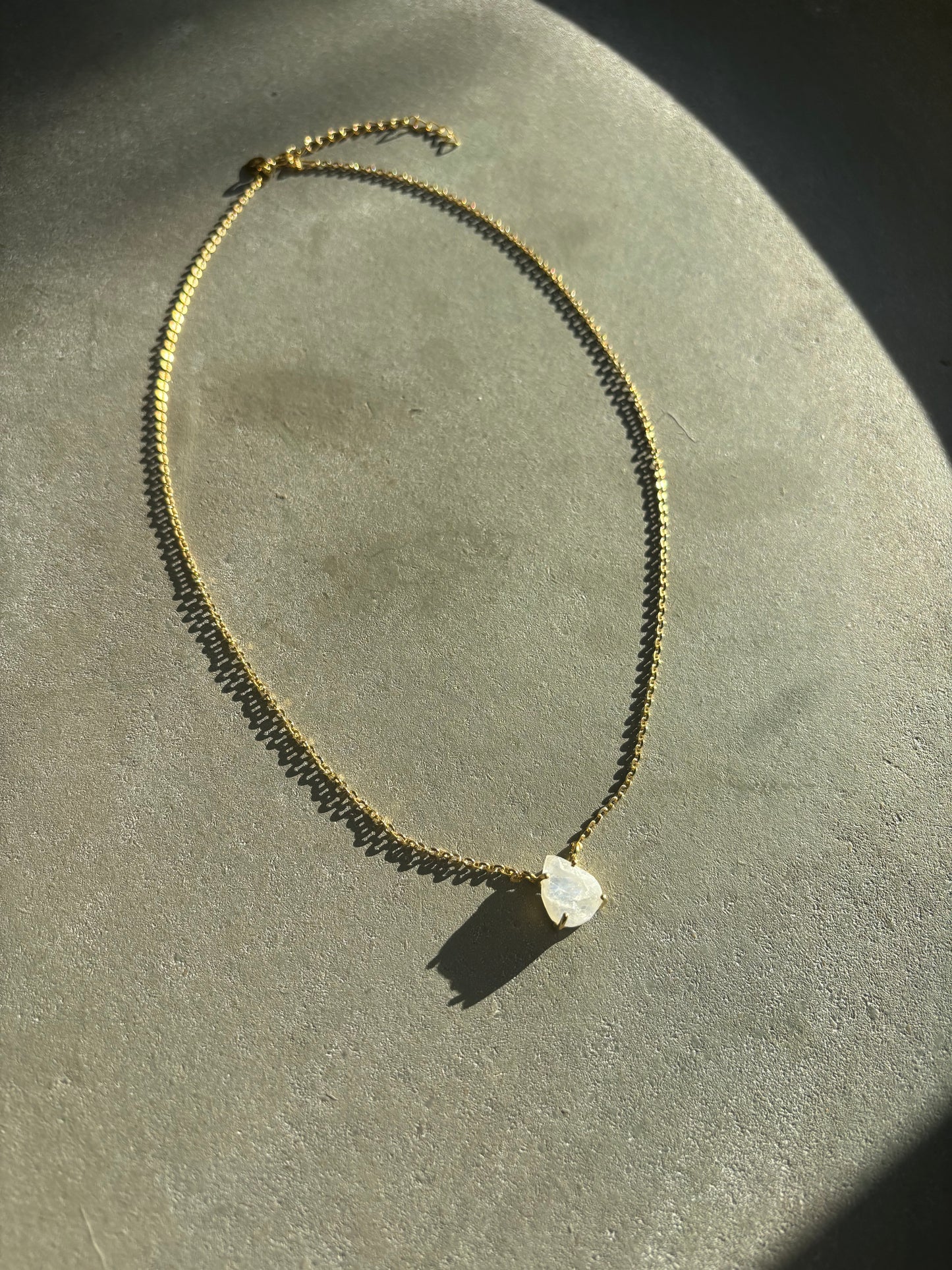 Labradorit weiß Halskette Gold