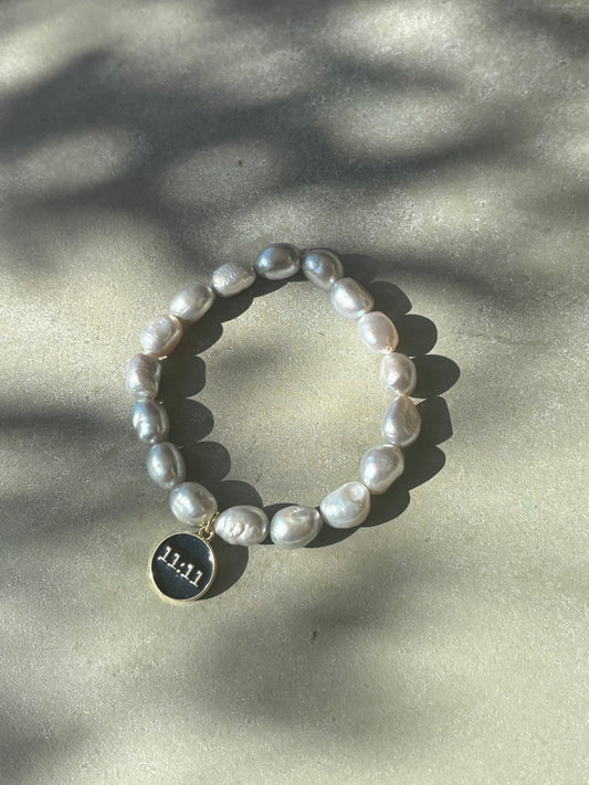 Süßwasserzuchtperlen Armband grau 11:11 Gold